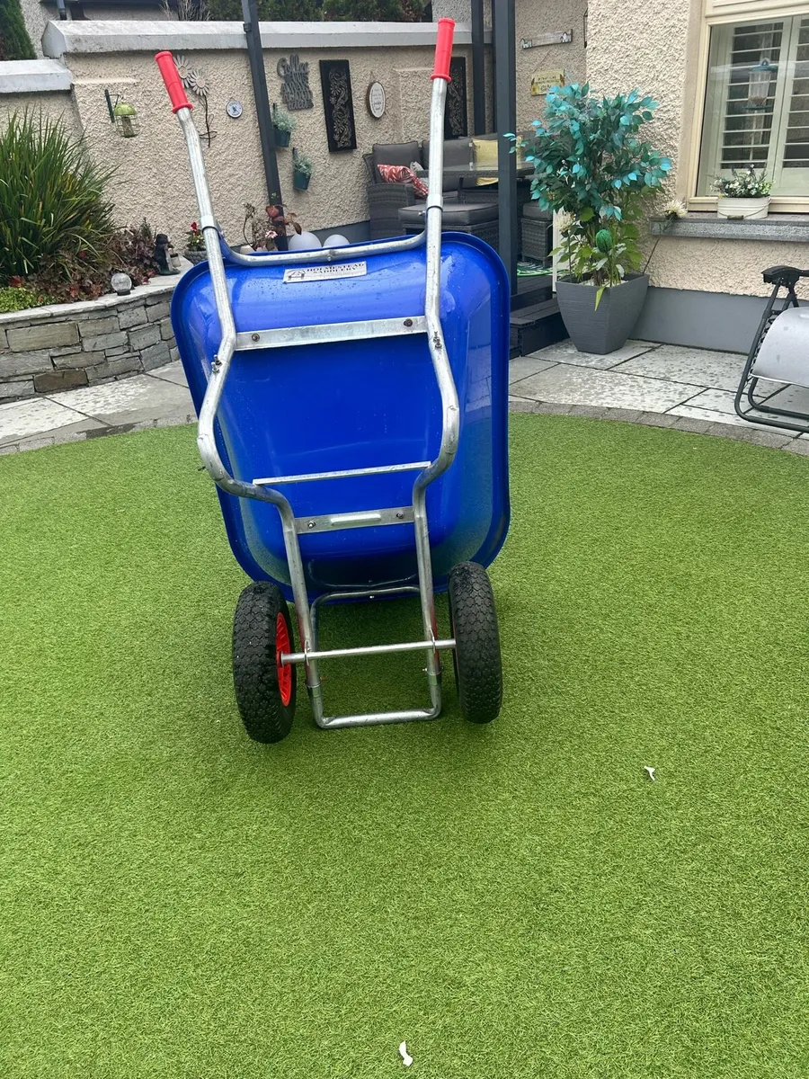 Twin wheel barrow - Image 4