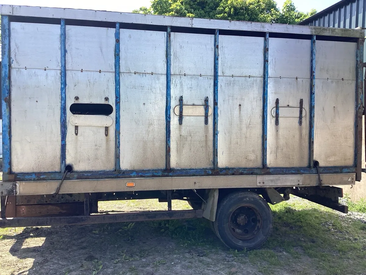 Cattle trailer - Image 3