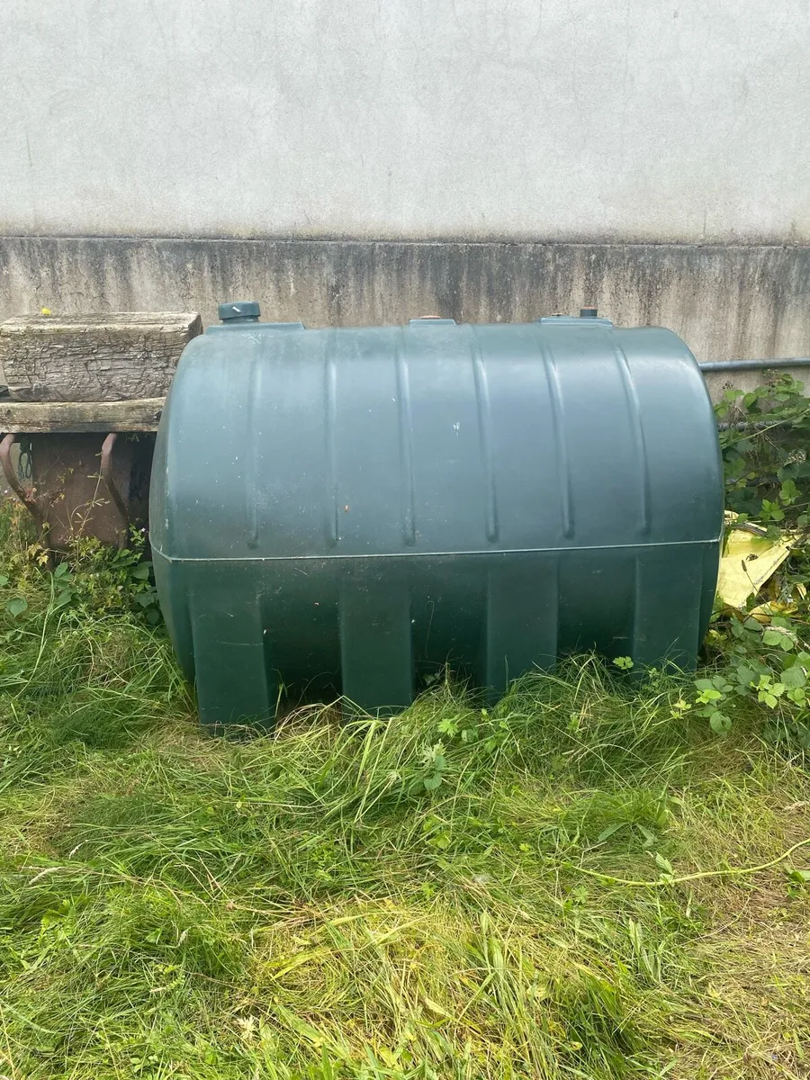 Oil Tank For Sale 1k litre - Image 2