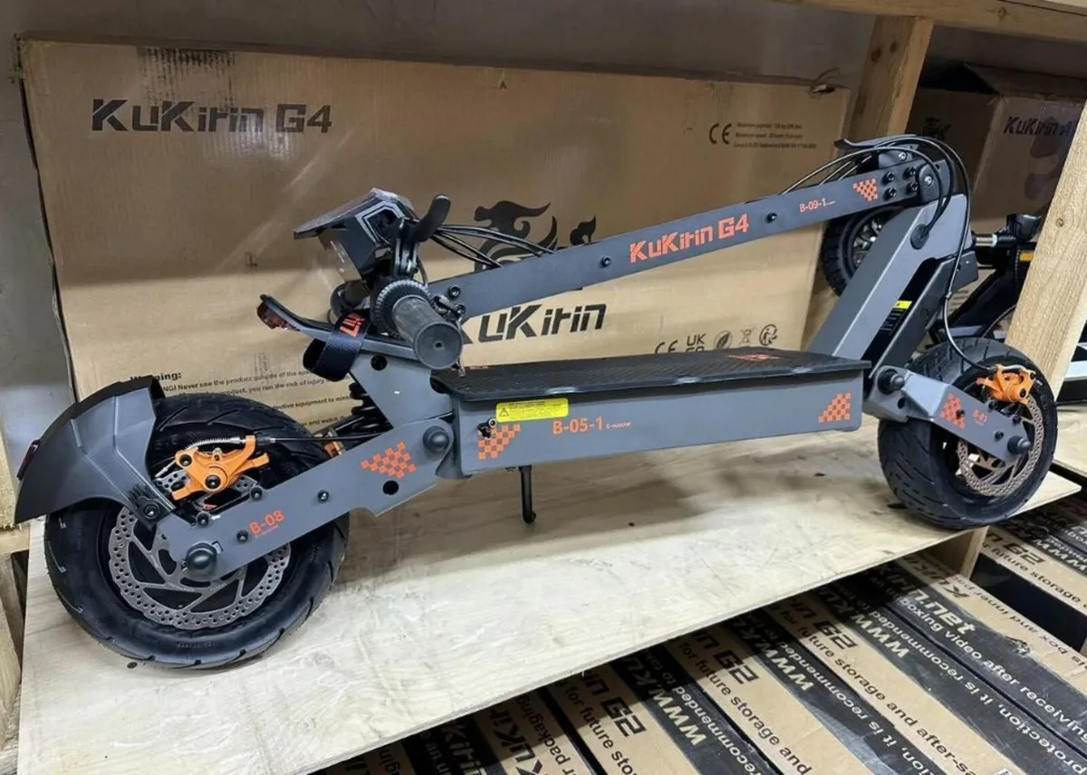 Electric scooter kukirin G 4 sport 2000 Batt - Image 1