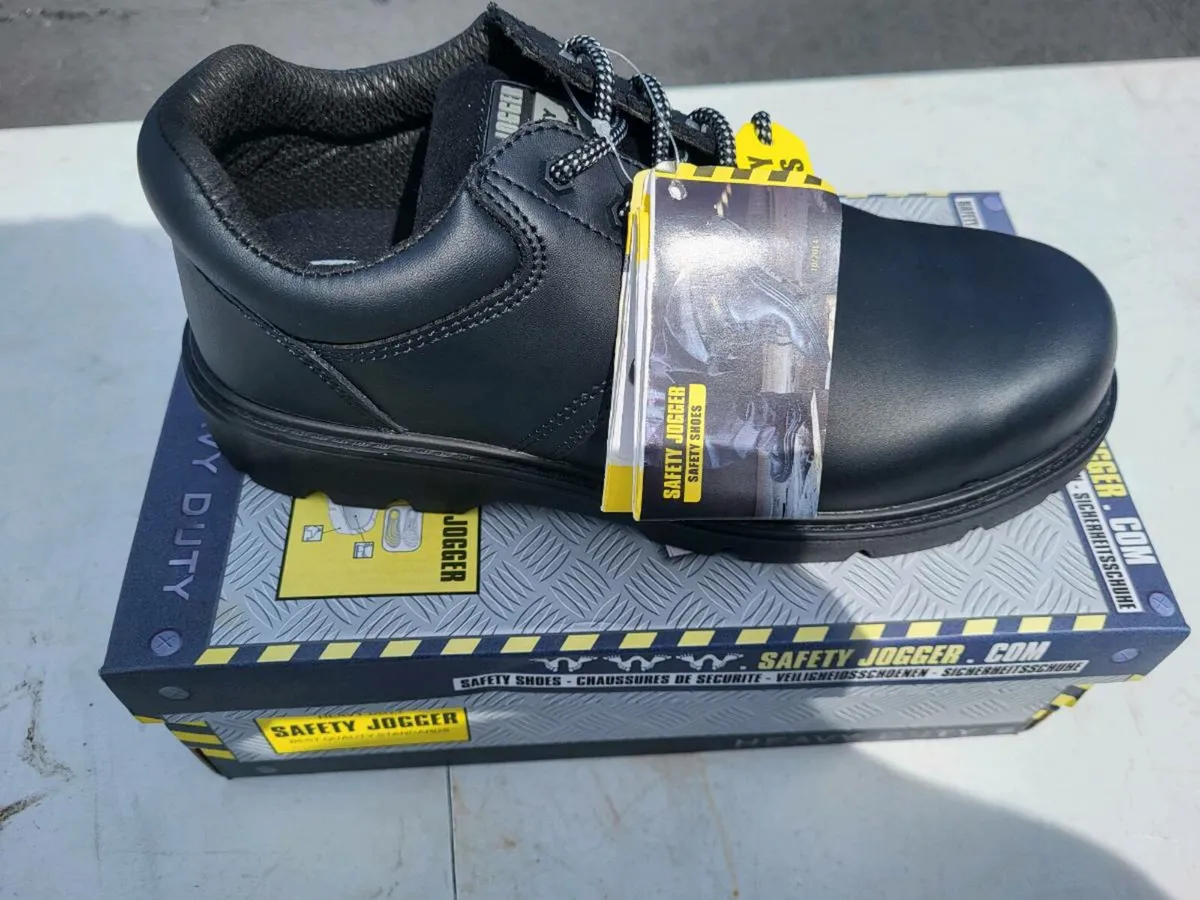 Work shoes - Image 1
