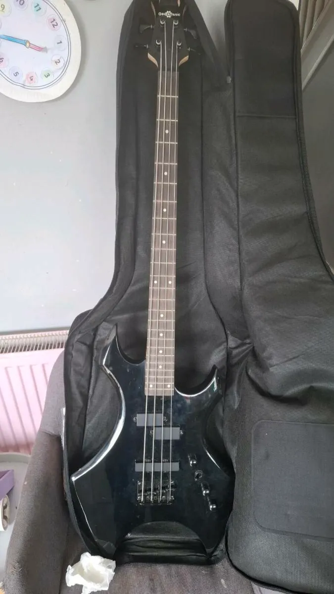 Harlem X bass guitar - Image 1