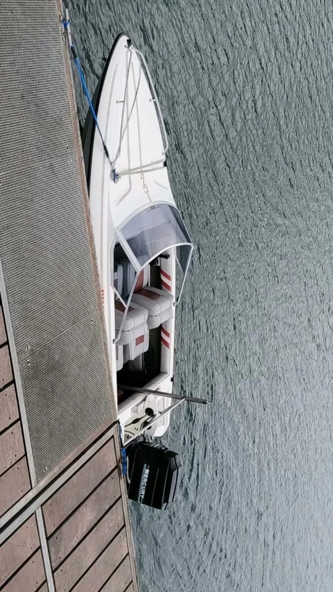 Fletcher GTO Speed Boat - Image 1