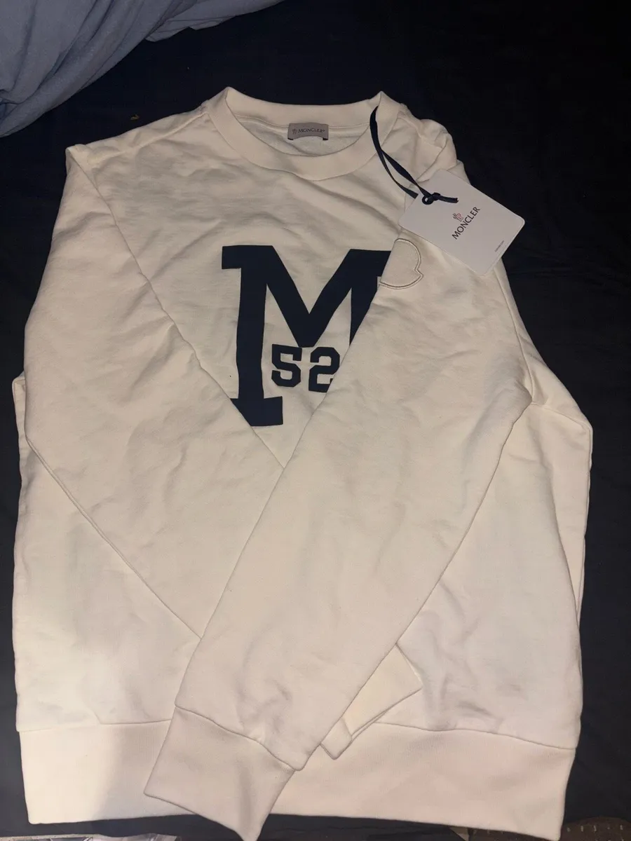 Moncler Season 52 Limited edition - Image 2