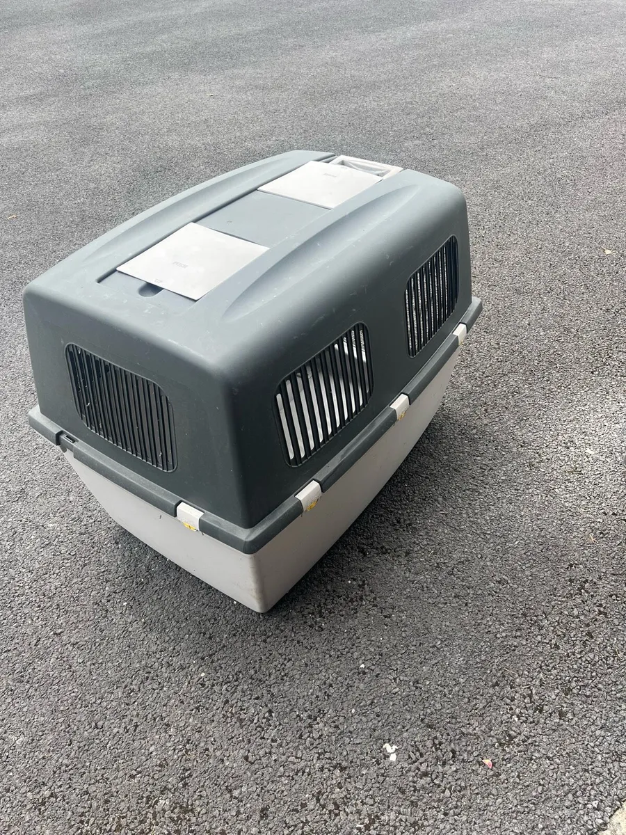 Large dog kennel/cage - Image 2