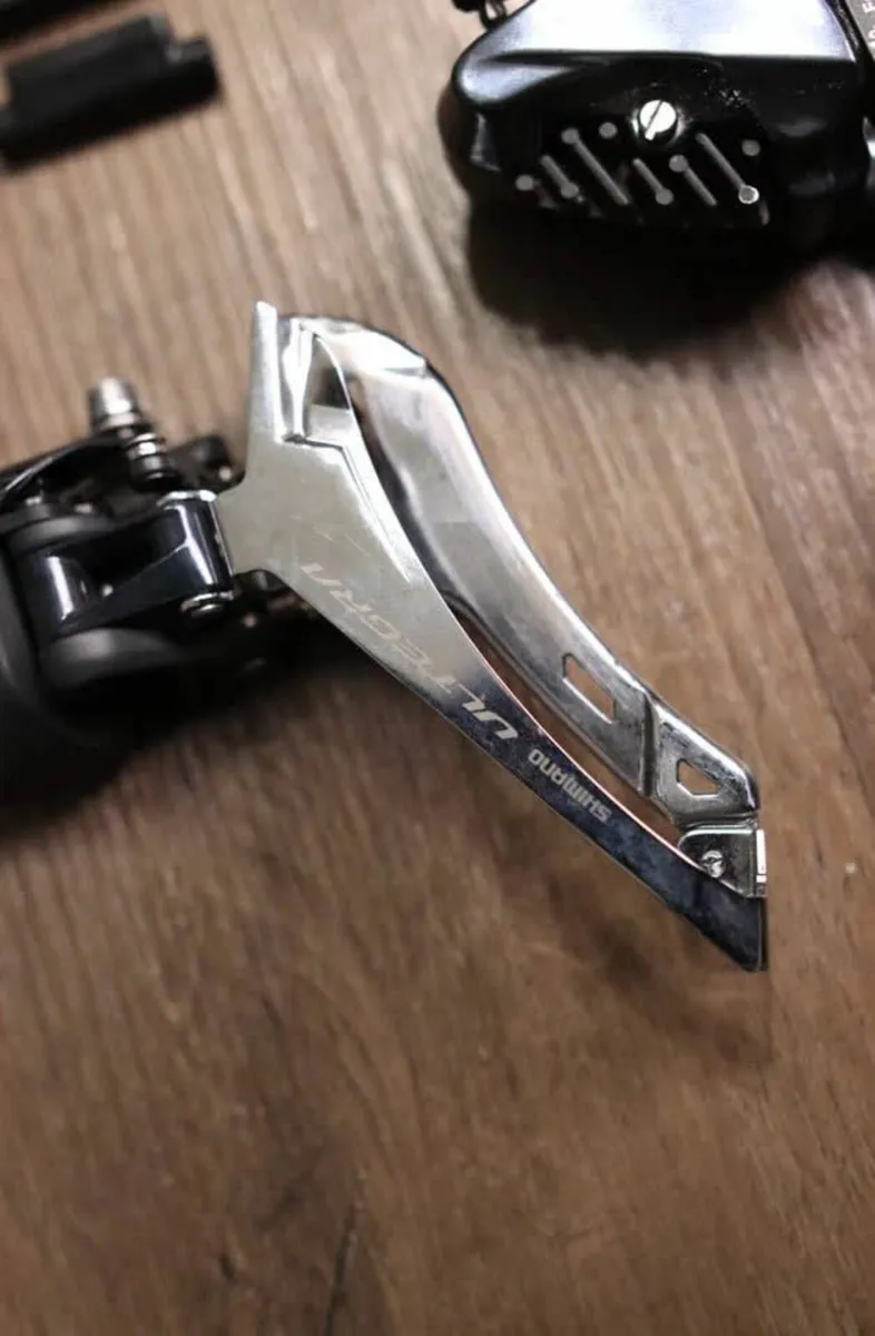 Shimano Ultegra Di2 11 Speed Groupset - Image 4
