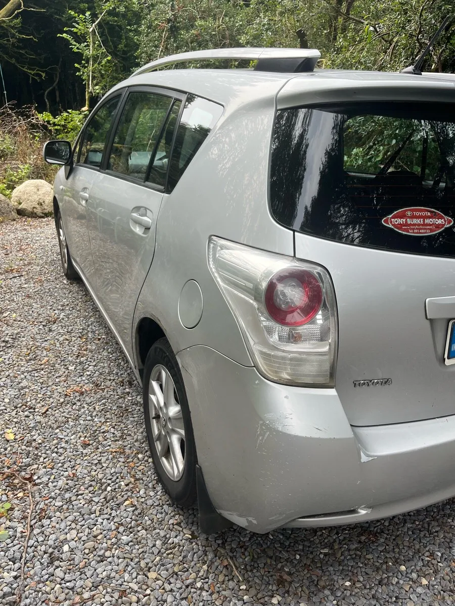 Toyota Verso - Image 3