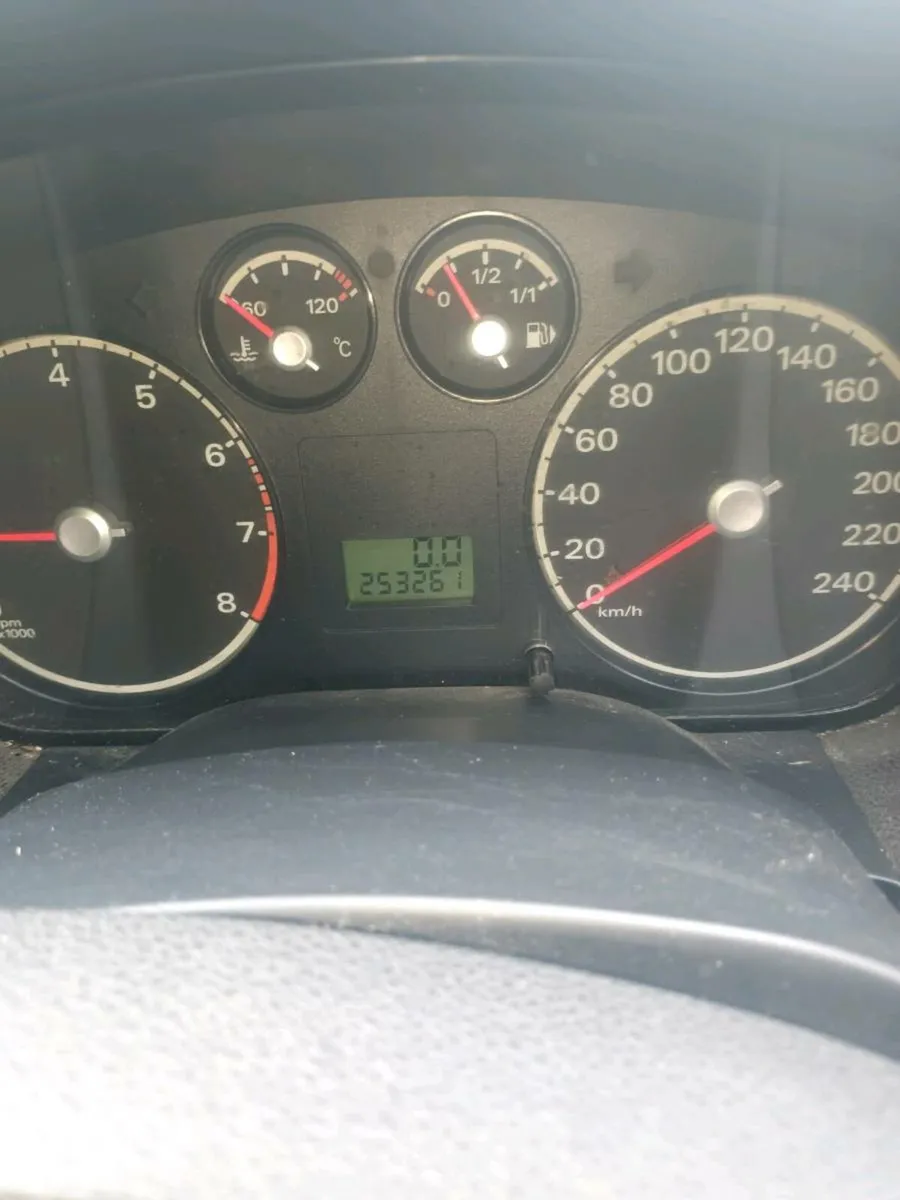 Ford focus - Image 3