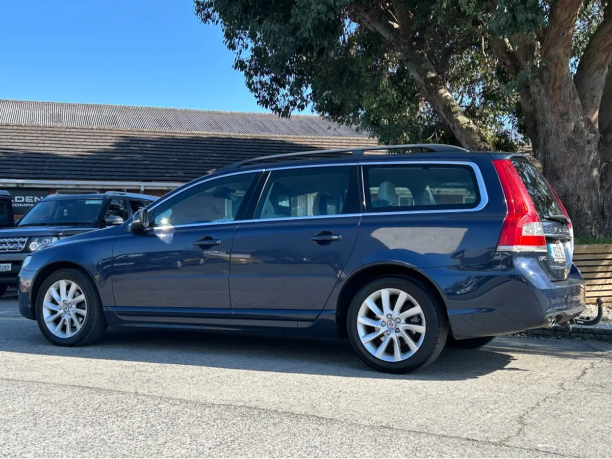 2015 Volvo v70 D4 SE LUX GT AUTO - Image 4