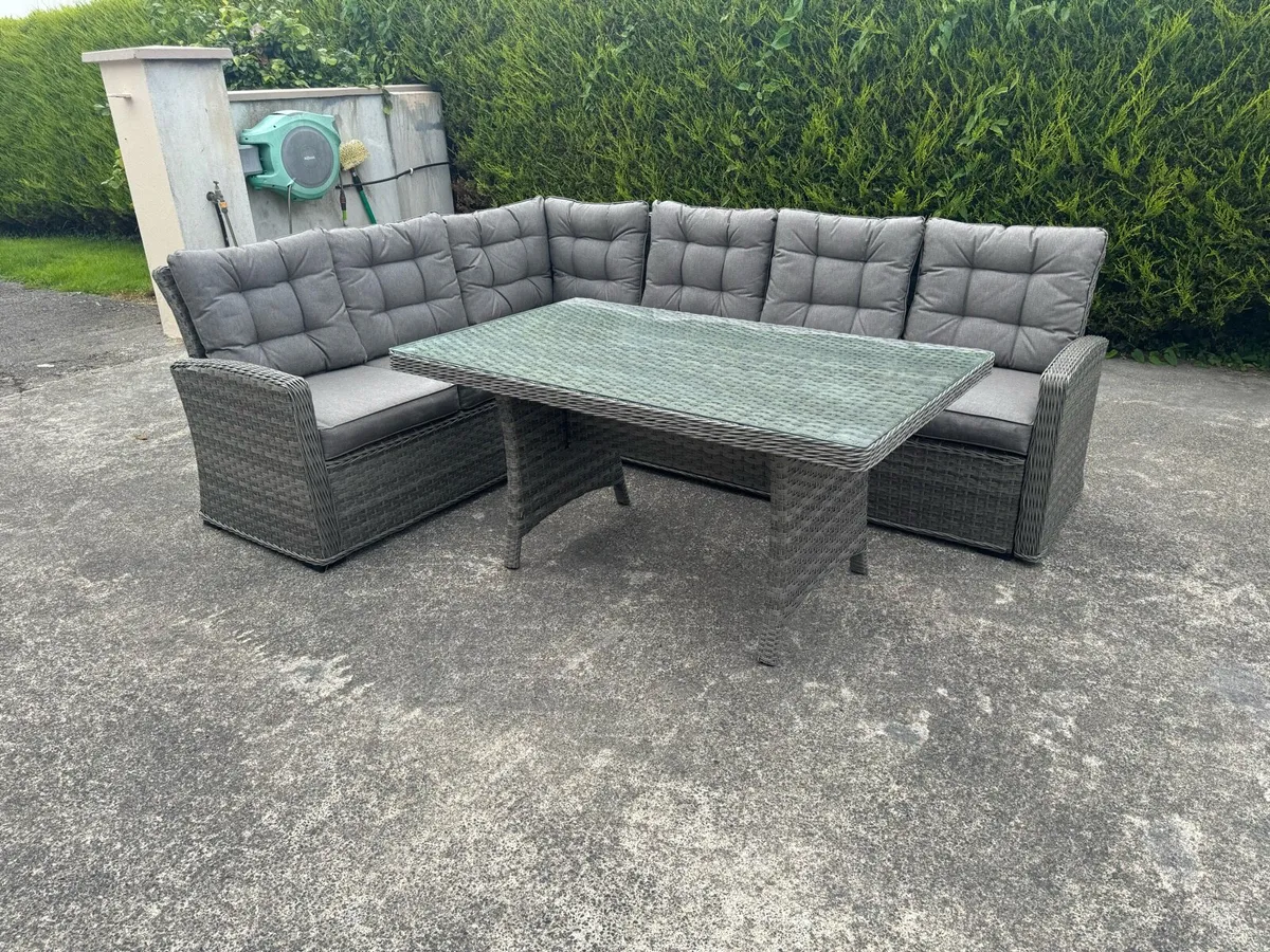Rathwood Hampton Corner Set - Image 2