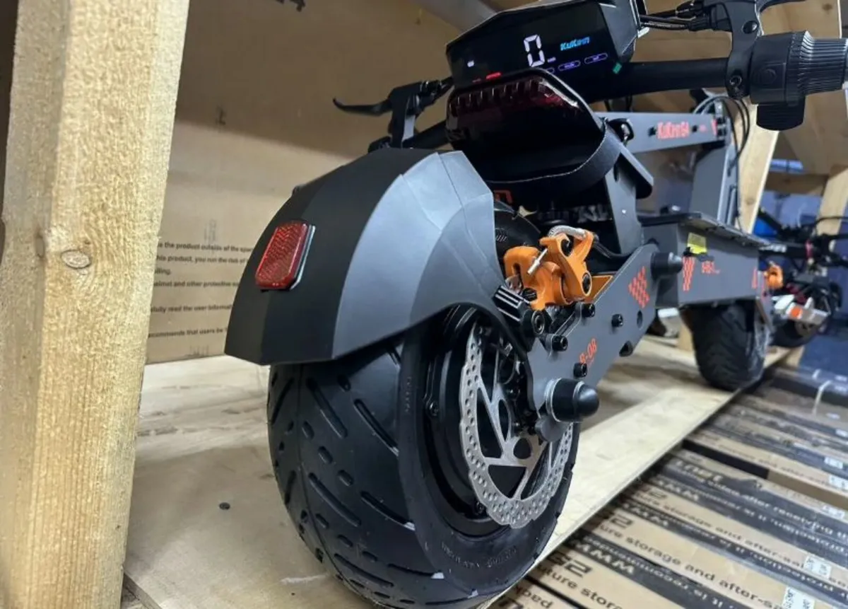 Electric scooter kukirin G 4 sport 2000 Batt - Image 2