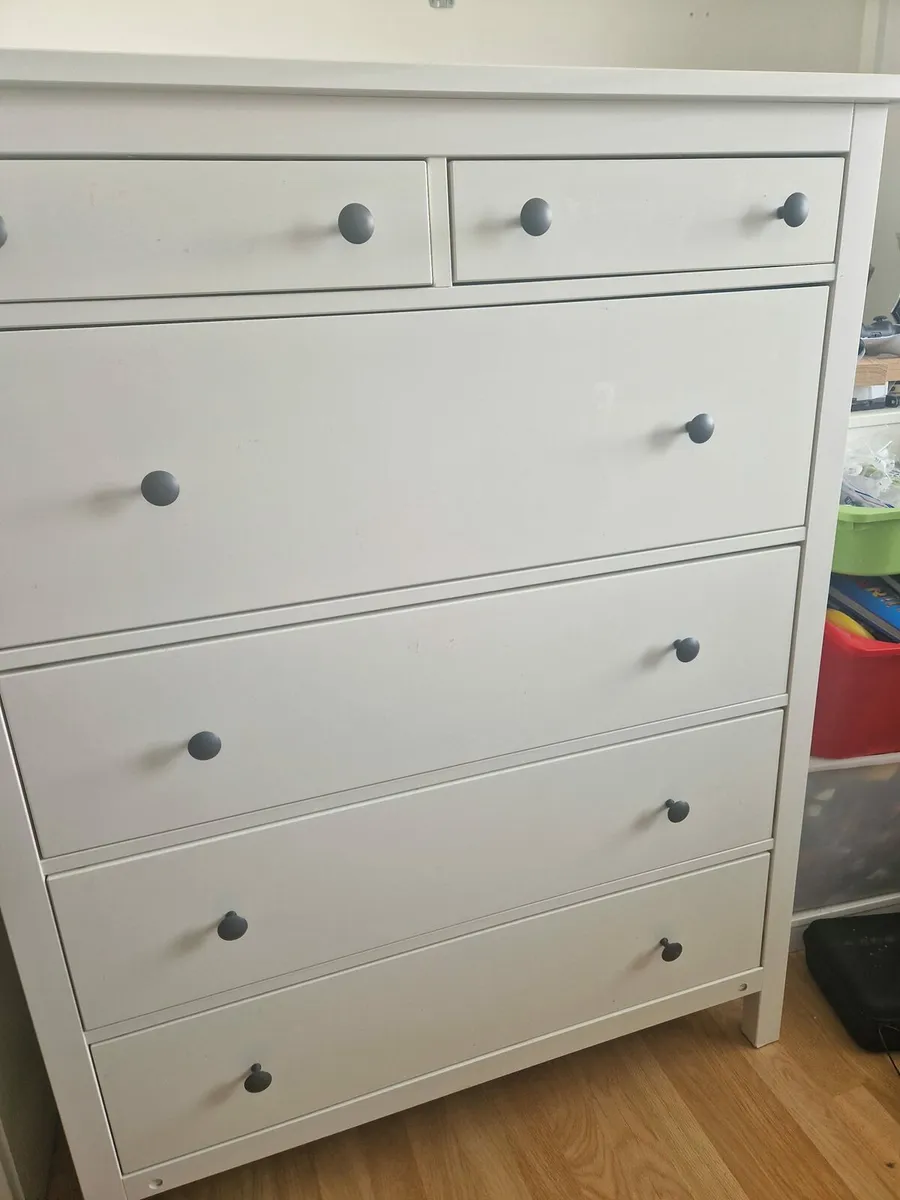 Chest of drawers - Image 2