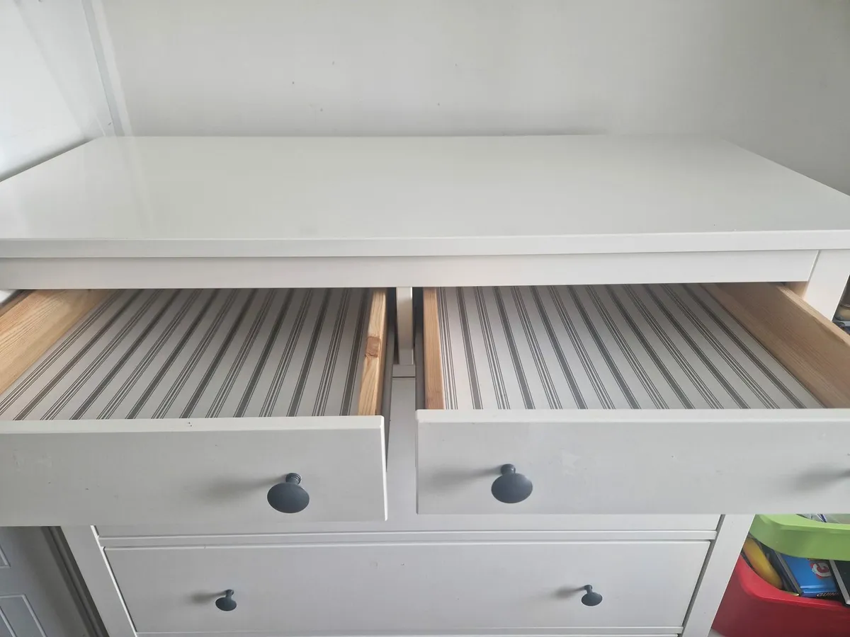 Chest of drawers - Image 4