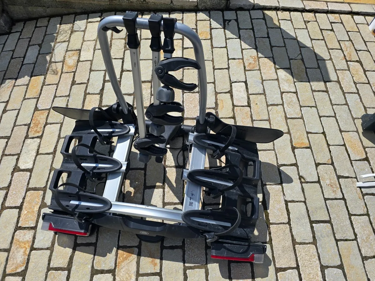 Land Rover Tow Bar Mounted 2 Cycle Carrier - Image 2