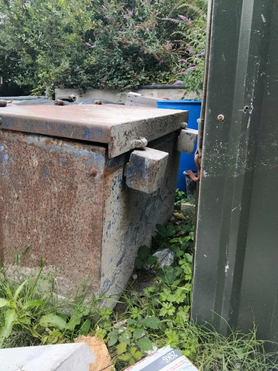 Tool box - Image 2