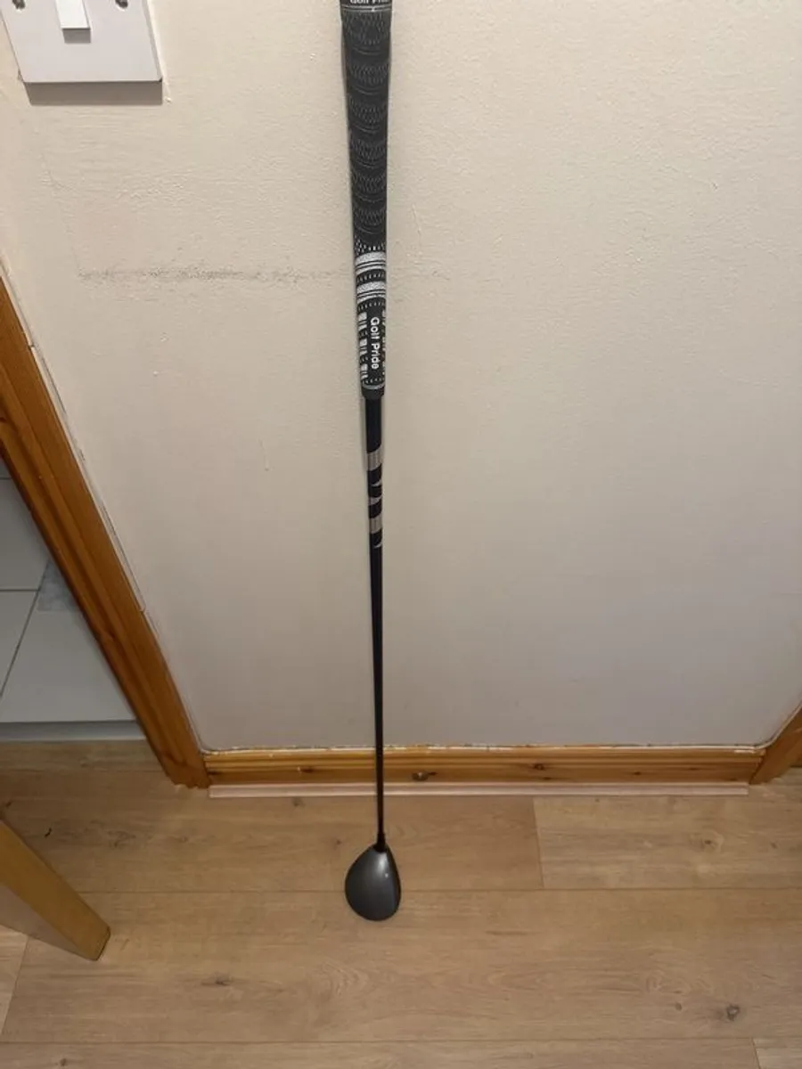 taylormade  QI35 tour 7 wood ventus velocore TR shaft - Image 1