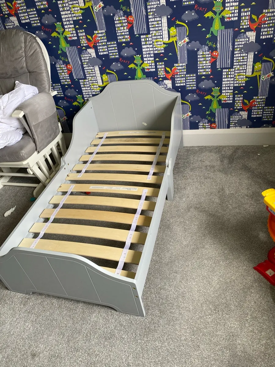 Nested Wooden Toddler Bed Grey - Image 4