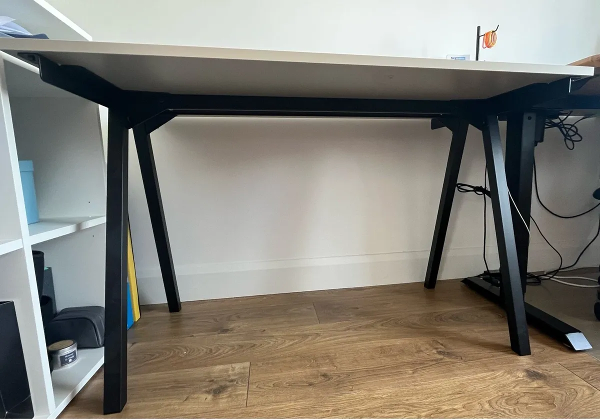Desk - Image 2