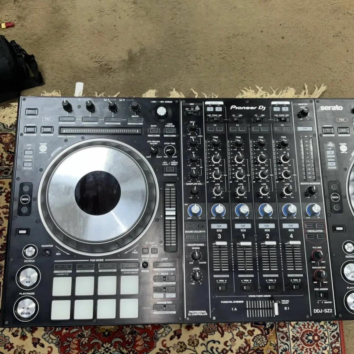 Pioneer DDJ-SZ Digital DJ Controller - Image 2