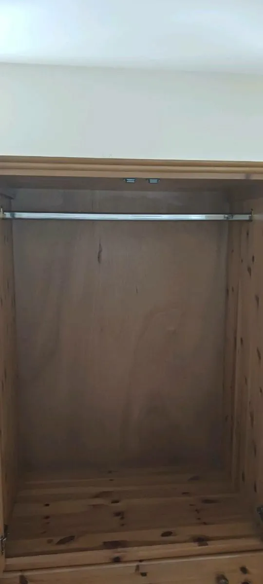 Wardrobe - Image 3