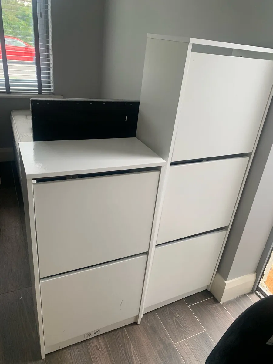 Shoe storage - Image 1