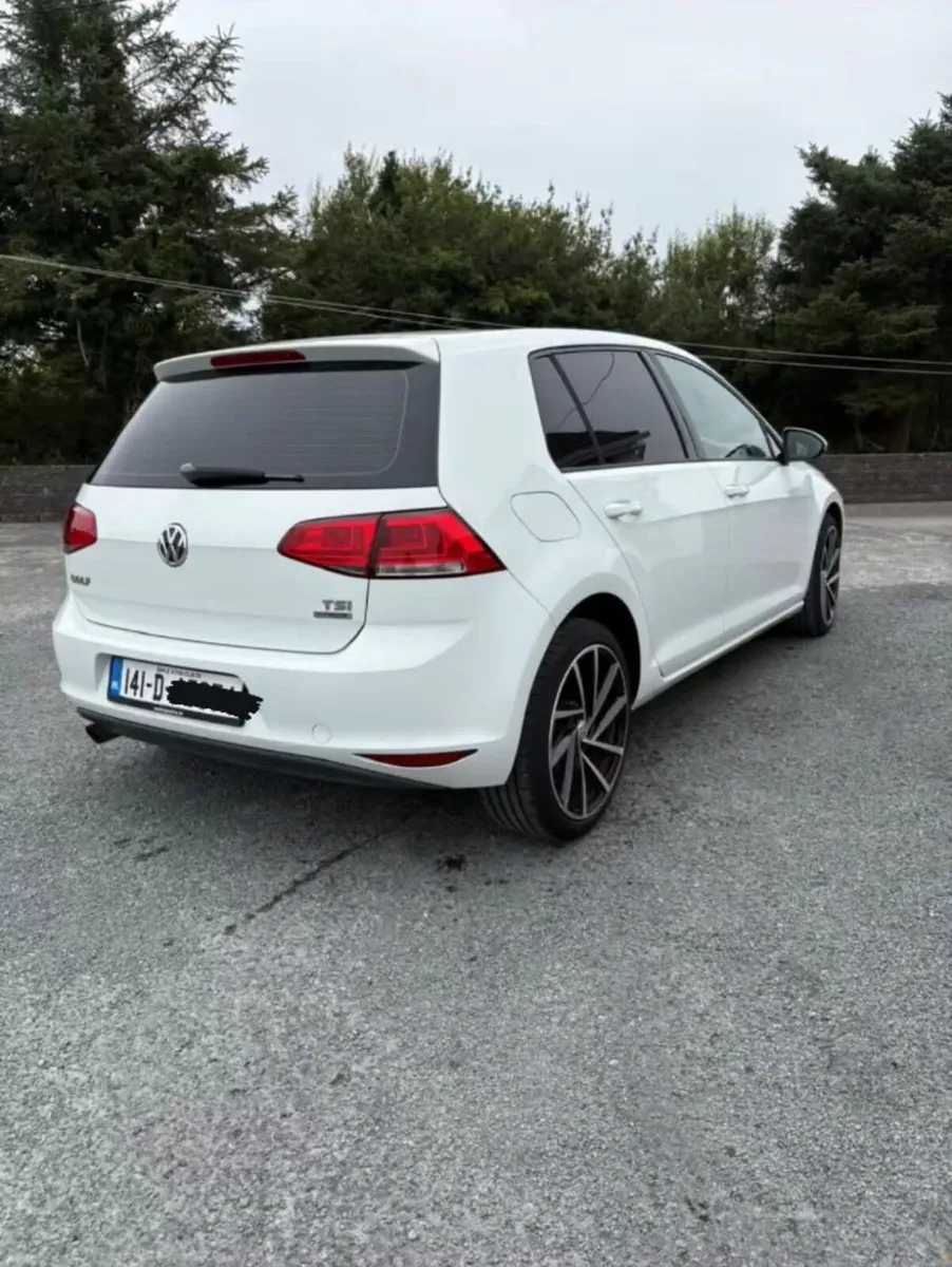 VW Golf - Image 2