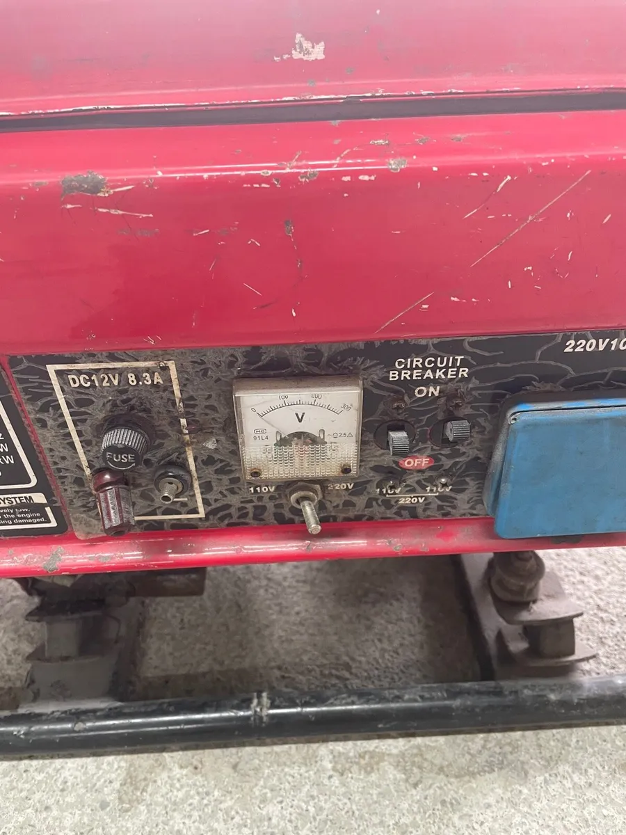 Petrol generator - Image 2
