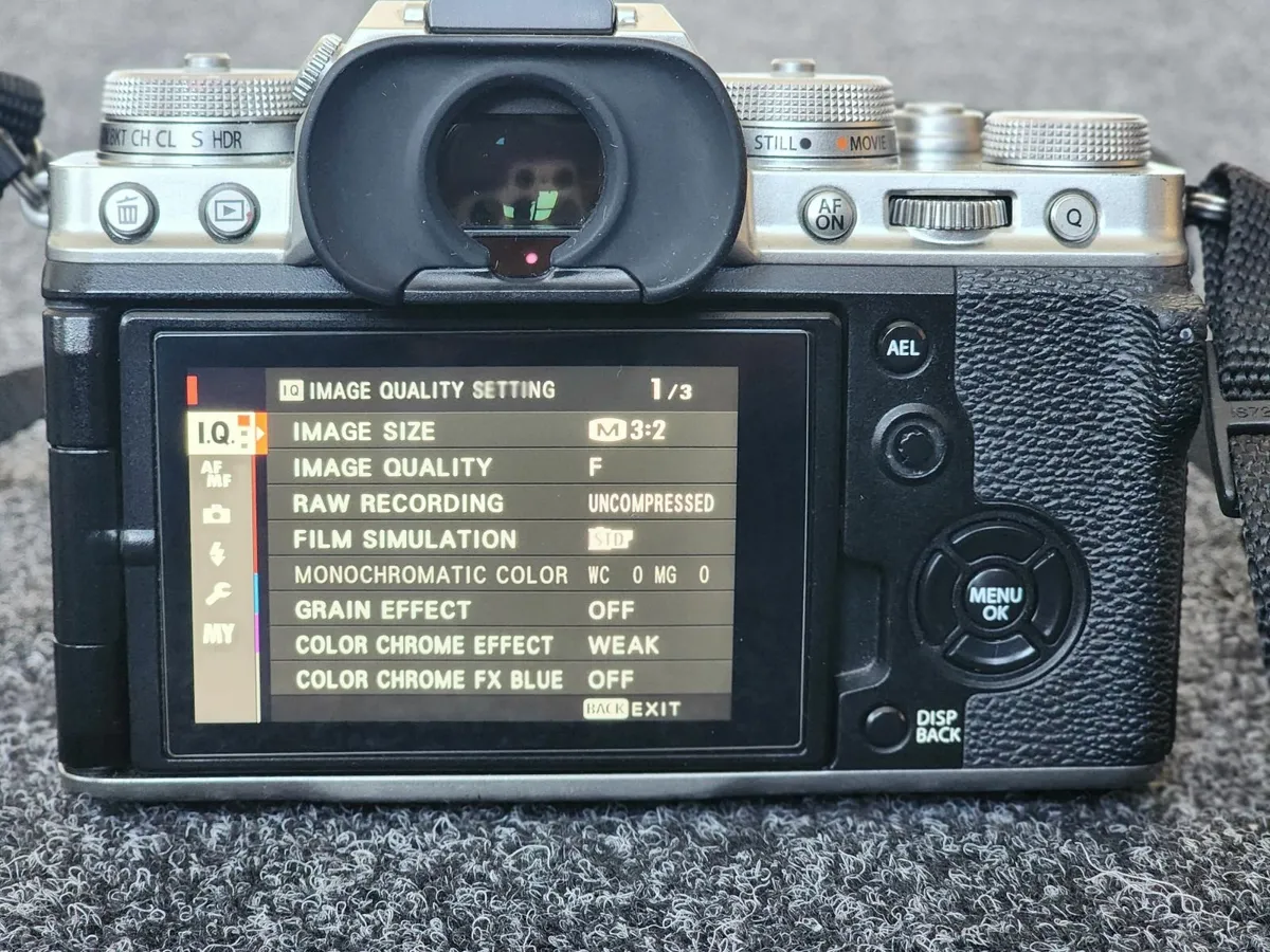 Fujifilm Xt-4 Body + lens kit - Image 4
