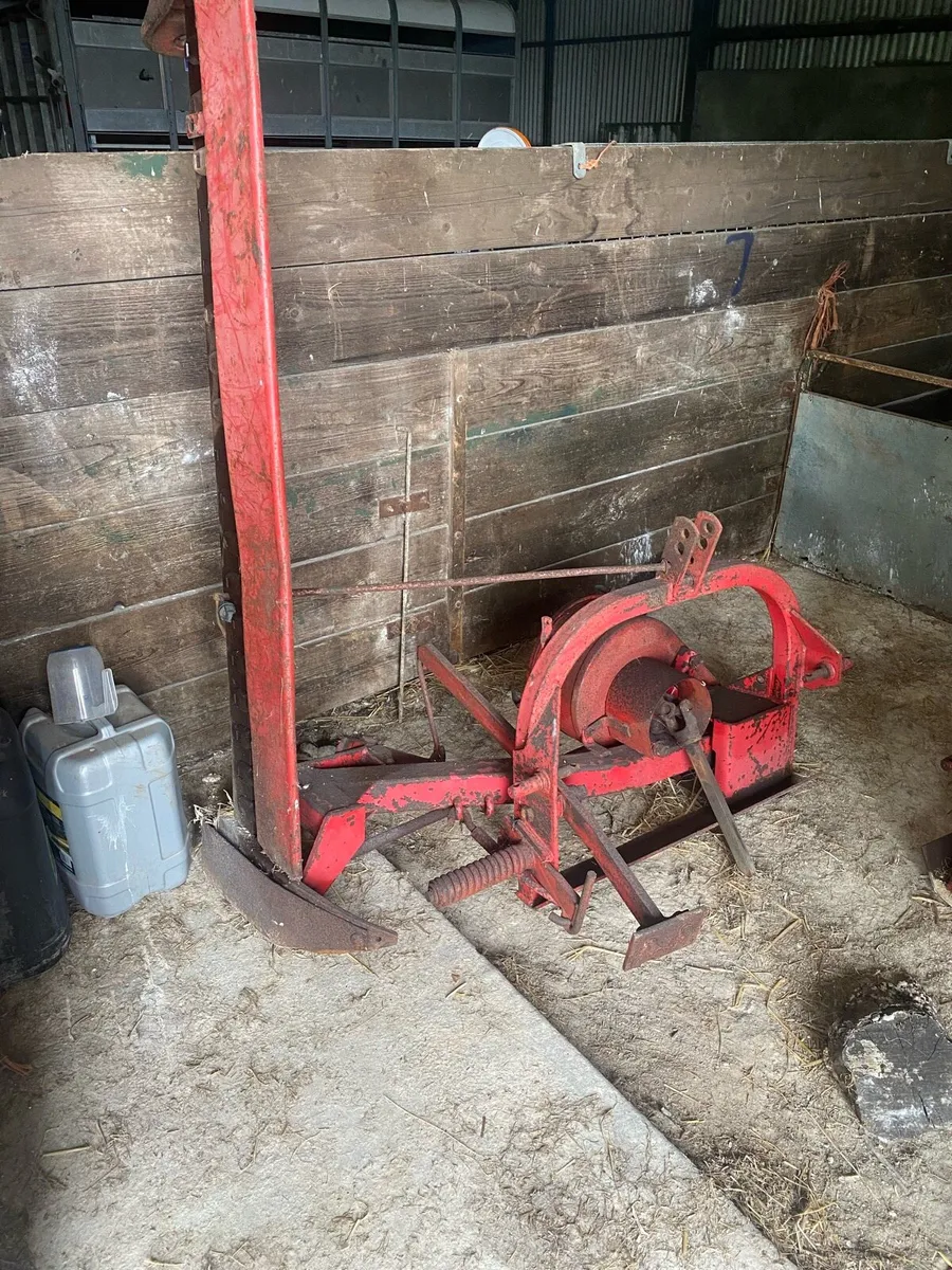 Massey 60 Fingerbar Mower - Image 2