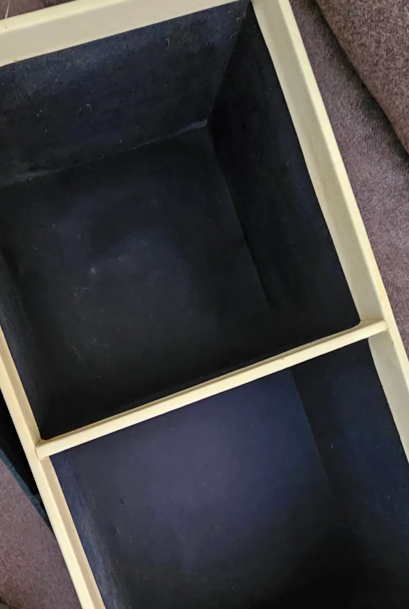 Set of two  4-compartment storage shelves Pick-up - Image 4