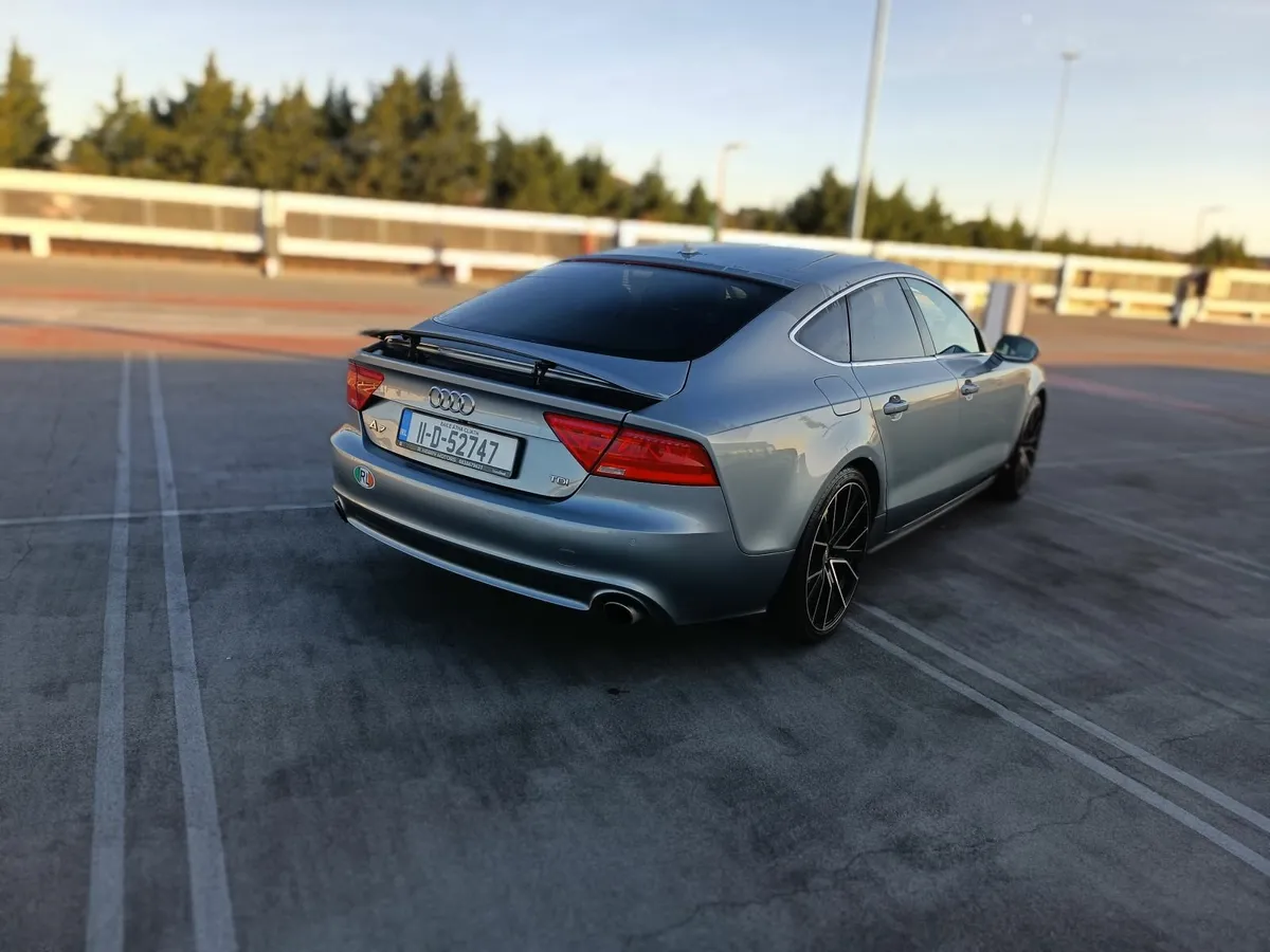 Audi A7 2011 - Image 4