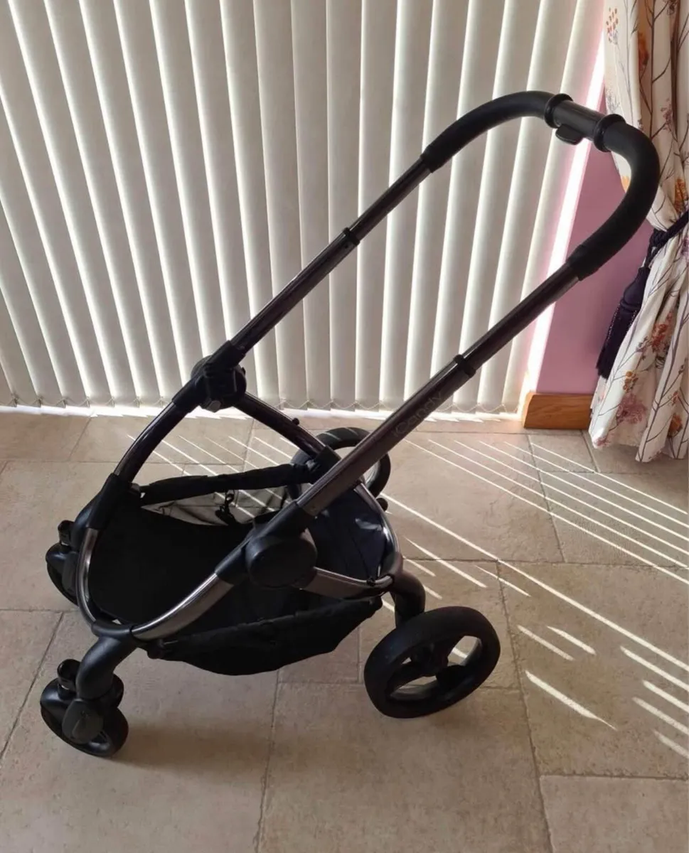 iCandy Peach 6 travel system - Image 4
