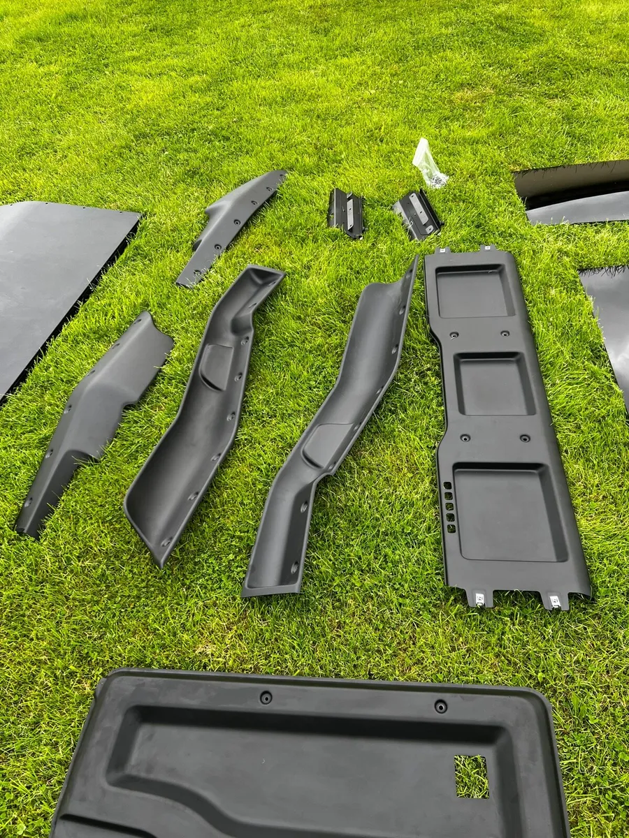 Land Rover defender 90 spares - Image 4