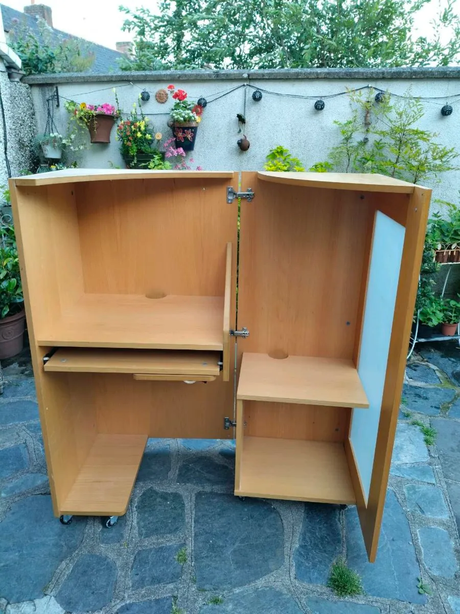 Cabinet opens out into a desk. Brilliant space sav - Image 4