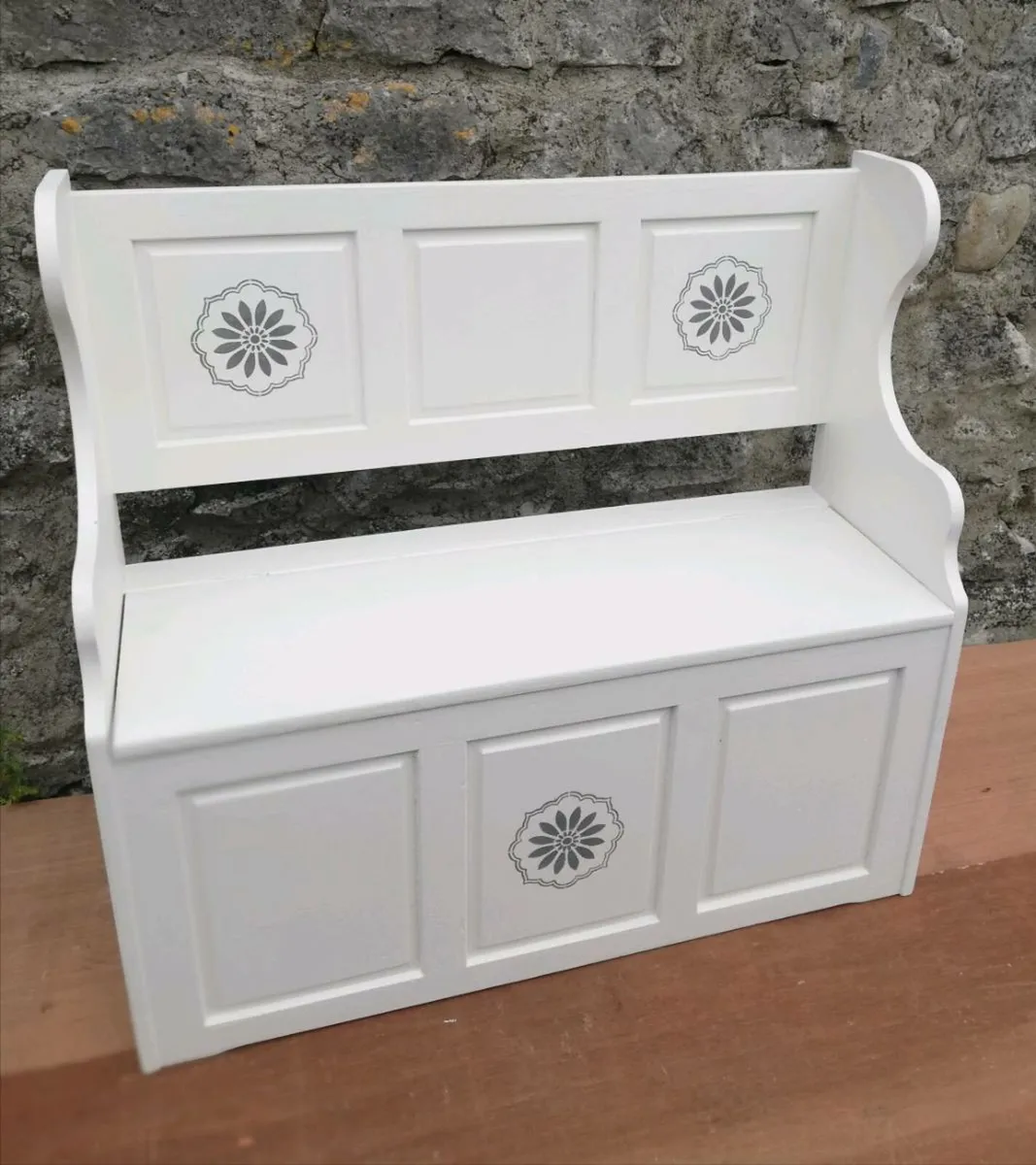 Solid wood newly restyled small storage seat - Image 4
