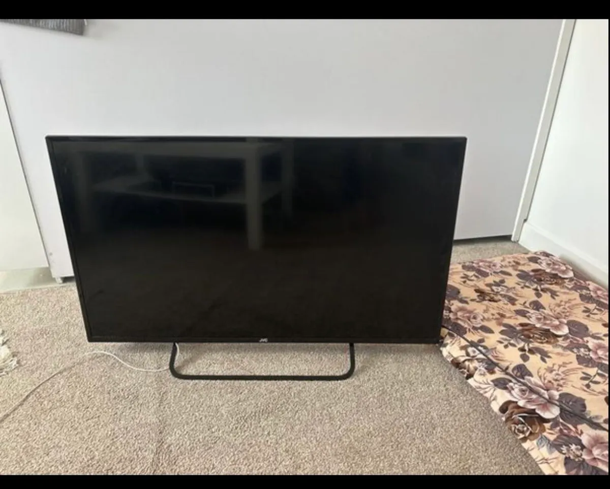 Tv 40 inch - Image 3