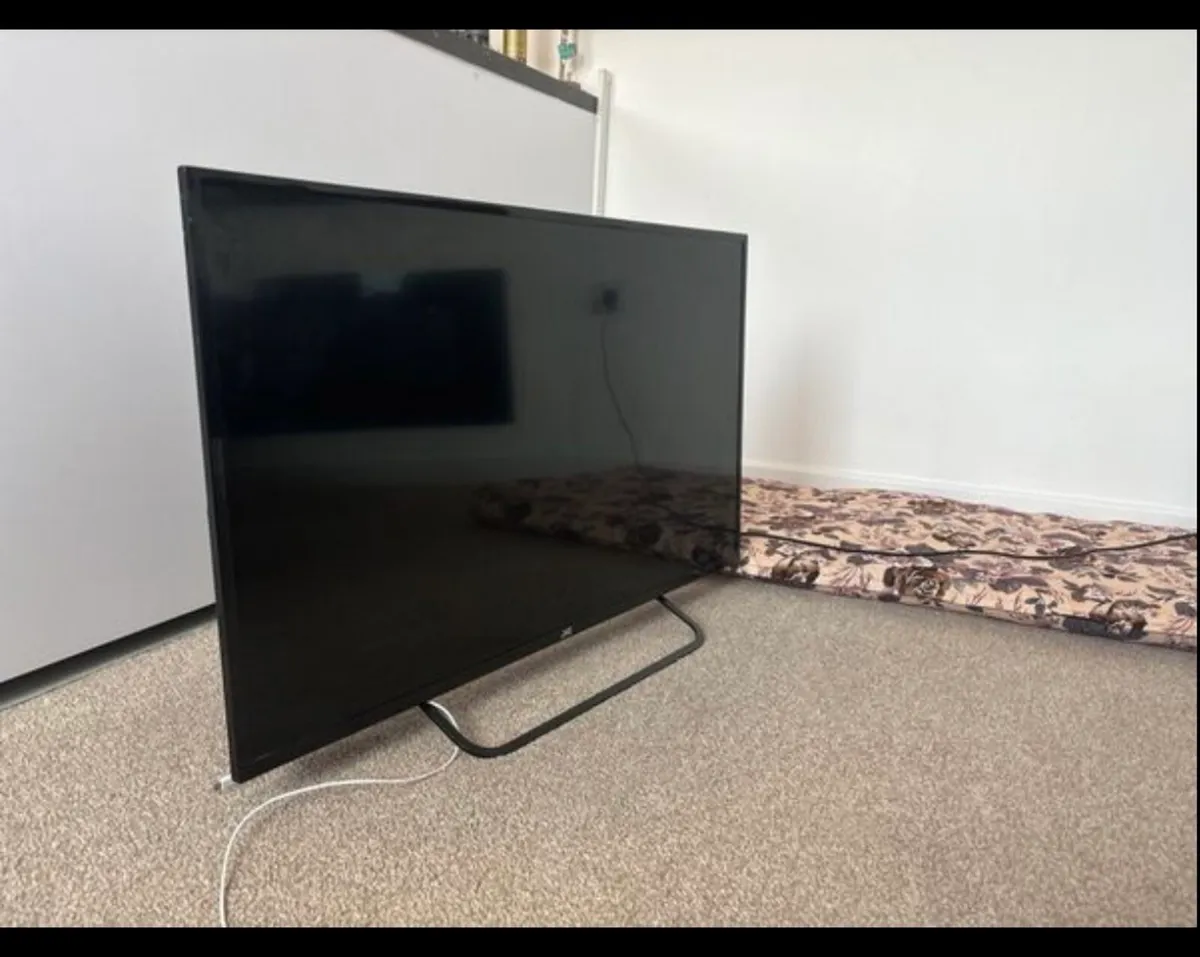 Tv 40 inch - Image 4