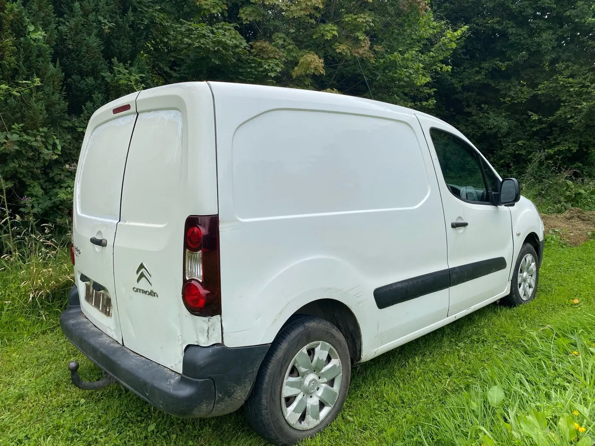 2014 Citroen Berlingo - Image 2