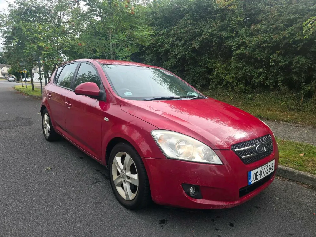 Kia Ceed 1.4 Petrol - Image 1