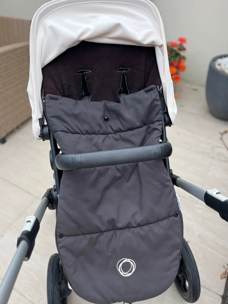 Bugaboo pram - Image 3