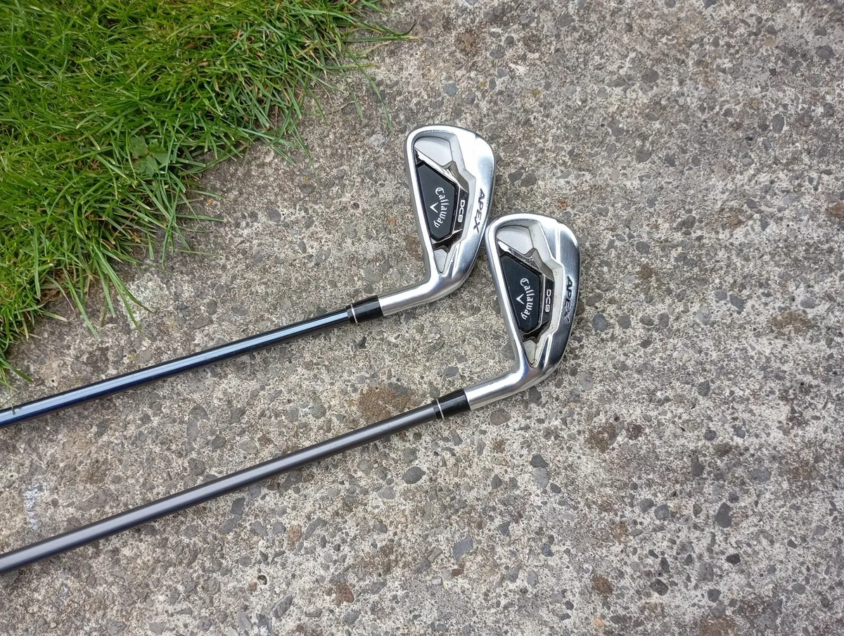 Golf clubs - Image 1