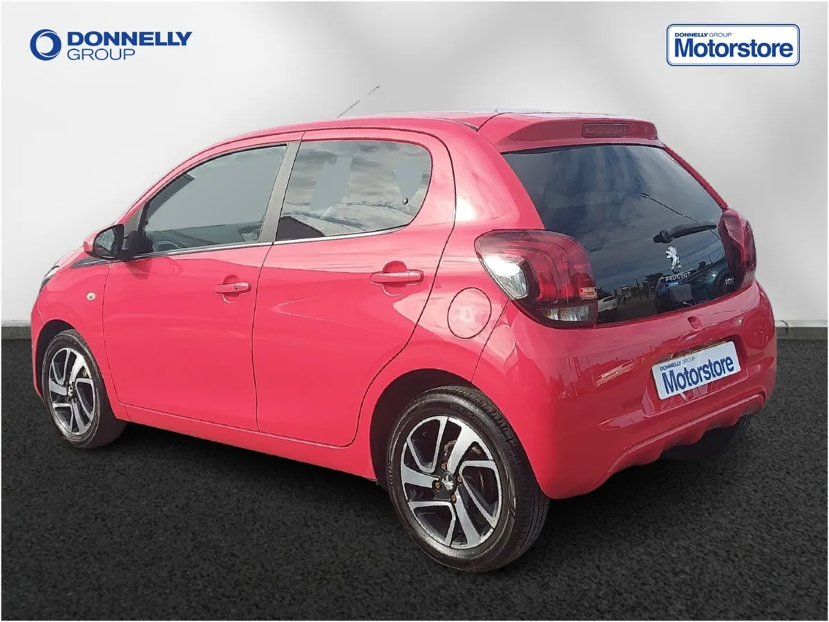 Peugeot 108 Hatchback Allure - Image 2