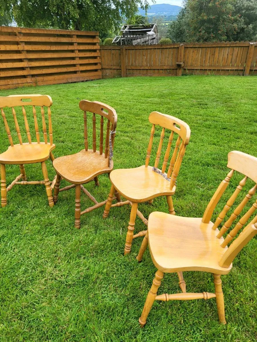 4 x old style Kitchen Chairs - Image 3