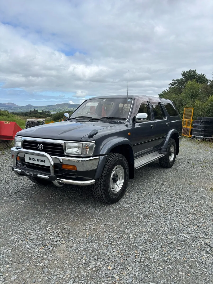 1991 Hilux Surf 2.4TD only 66km - Image 2
