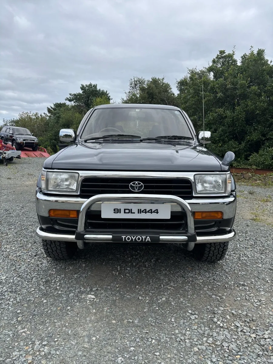 1991 Hilux Surf 2.4TD only 66km - Image 3