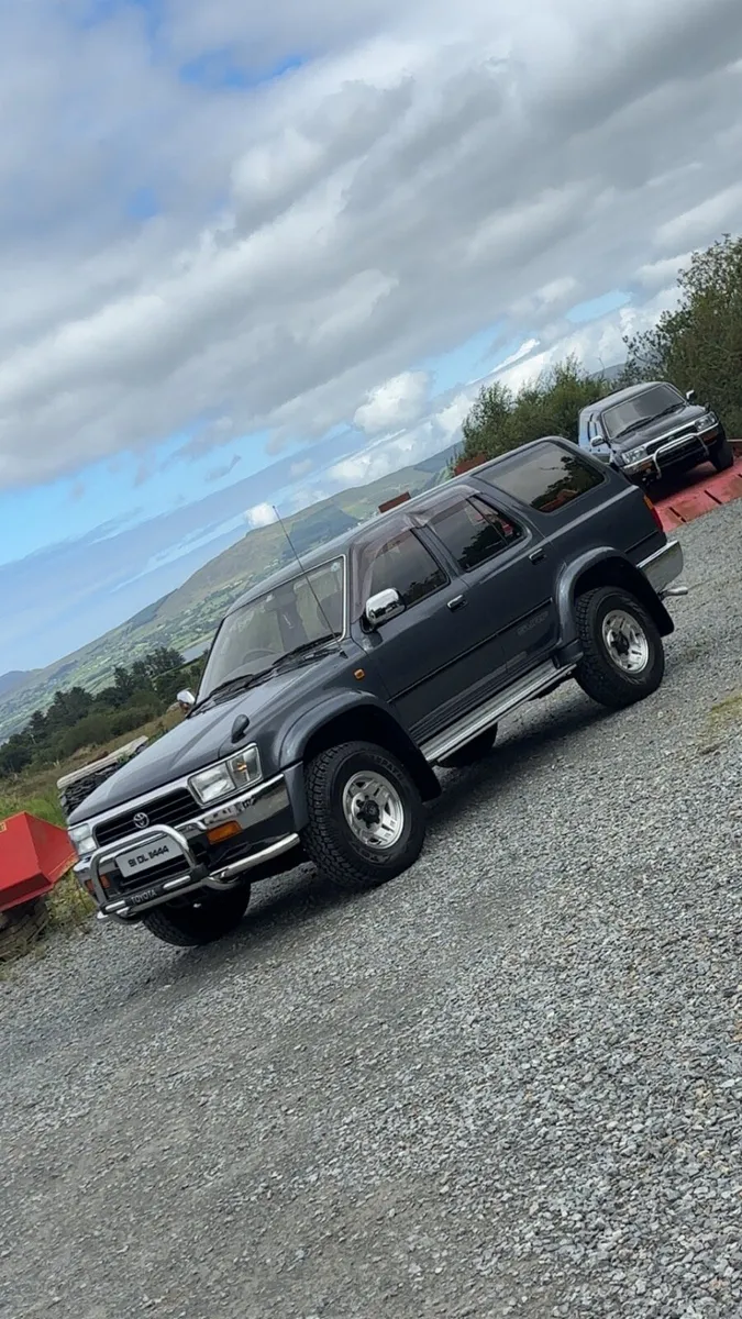 1991 Hilux Surf 2.4TD only 66km - Image 1