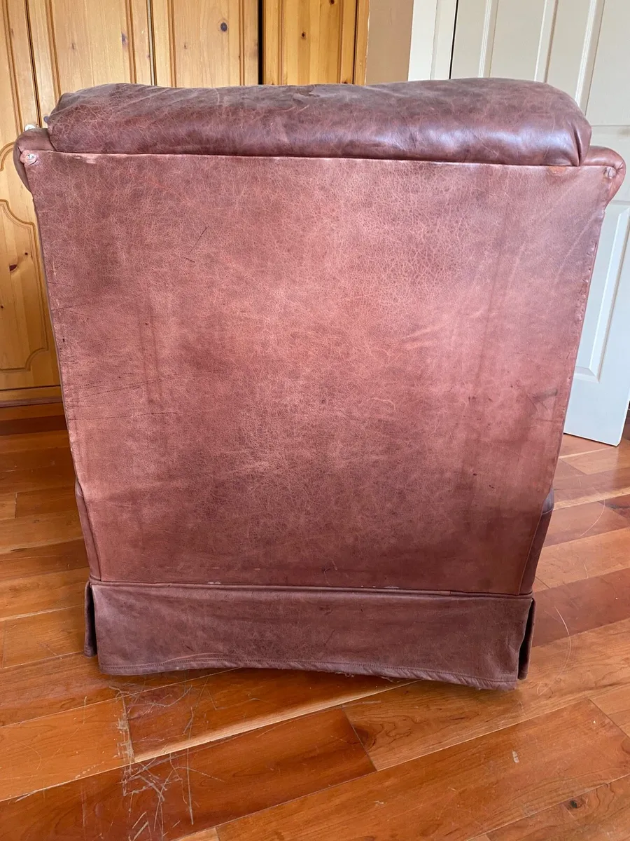 Leather recliner armchair - Image 3