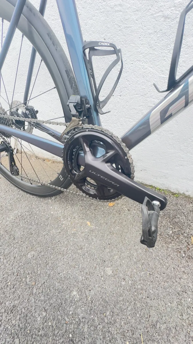 Giant TCR Pro 0 (Cadex 36 wheels optional) - Image 4