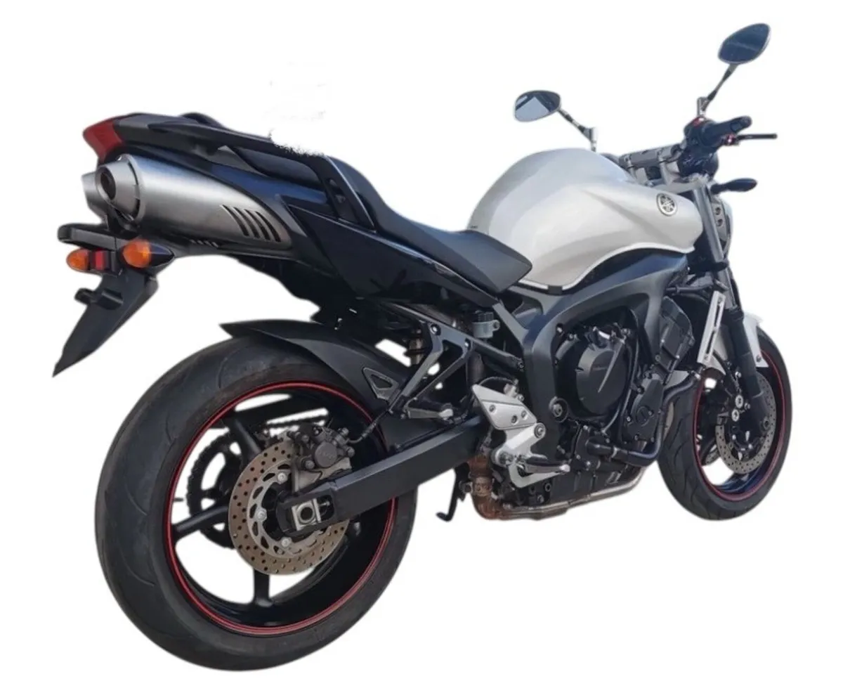Yamaha FZ6 S2 - Image 3