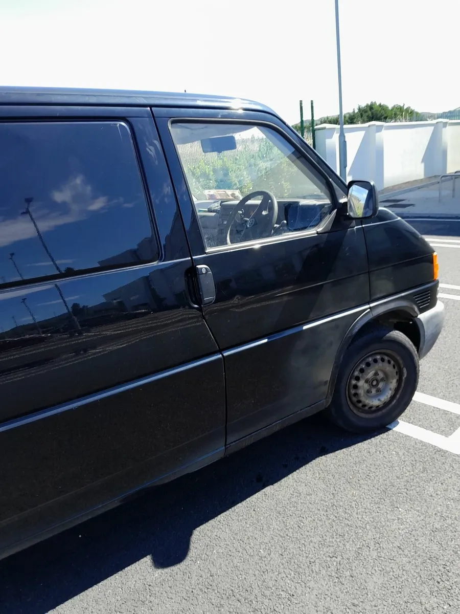 Volkswagen Transporter 2001 - Image 3